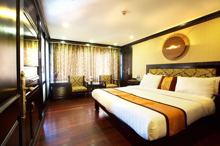 Starlight Cruise Halong Bay: 2-Day Luxury Overnight with Seaview Cabin photo 3