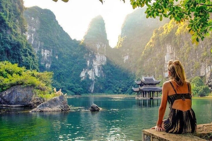 Ninh Binh Day Trip: Hoa Lu, Tam Coc & Mua Cave from Hanoi photo 2