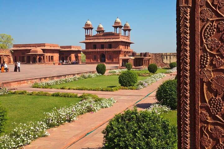 Golden Triangle Guided Motorcycle Tour: Delhi, Agra & Jaipur in 7 Days photo 6