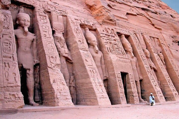 Luxor to Aswan Overnight: Abu Simbel, Philae, Kom Ombo & Edfu in 2 Days photo 4