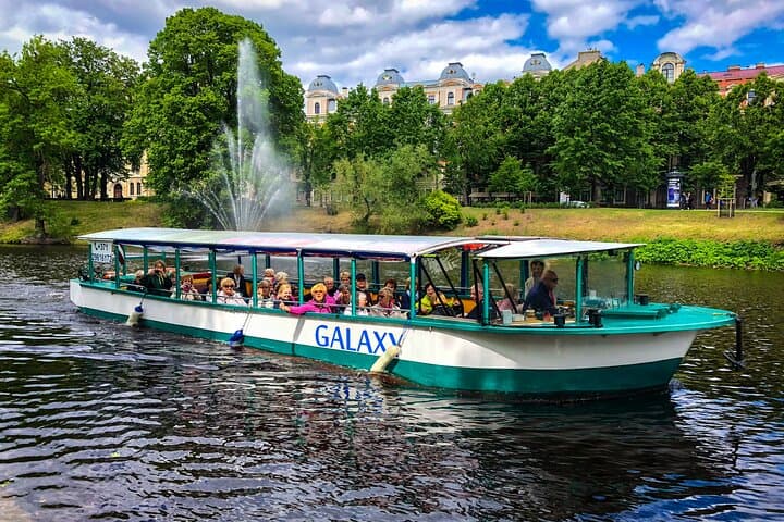 Riga Canal Boat Sightseeing: 1-Hour Daugava & City Canal Tour with Audioguide photo 3