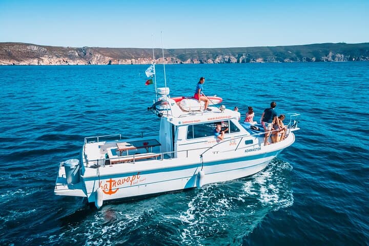 Sesimbra 8-Hour Private Boat Rental: Coastline, Caves & Swim Stops photo 2