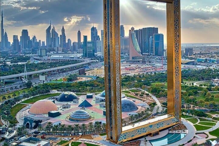 Dubai Frame: Private Transfers and Panoramic Views of Old and New Dubai
