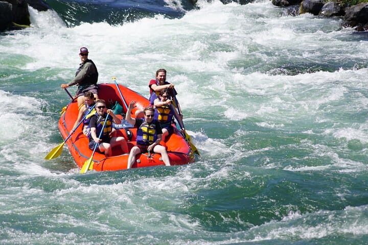 Half-Day Whitewater Rafting on the Deschutes River from Maupin photo 5