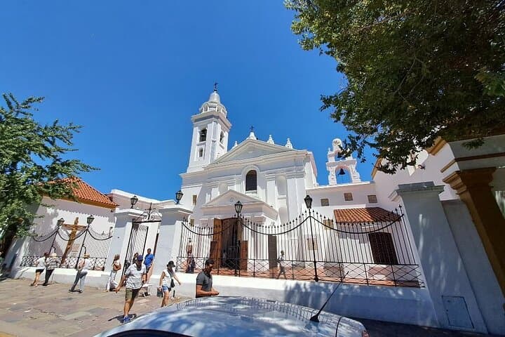 Buenos Aires Private Car City Tour with Local Guide — 4-Hour Highlights photo 3