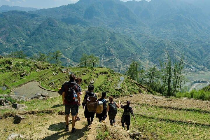 Sapa to Cat Cat Village: Private H'Mong Village Walk & Waterfall Tour photo 3
