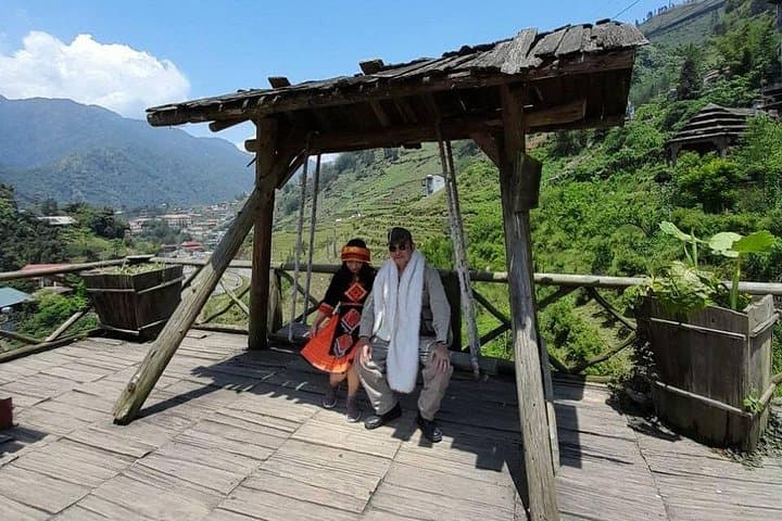 Sapa to Cat Cat Village: Private H'Mong Village Walk & Waterfall Tour