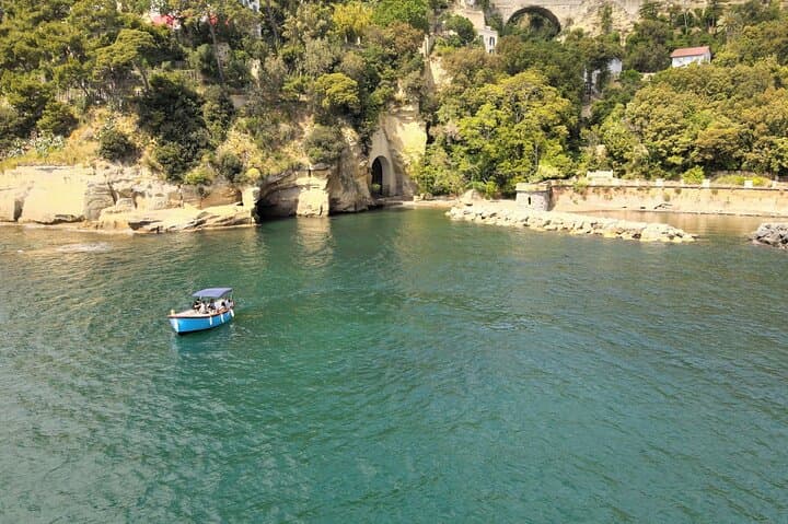 3-Hour Snorkeling Cruise: Gulf of Naples Boat Tour from Naples