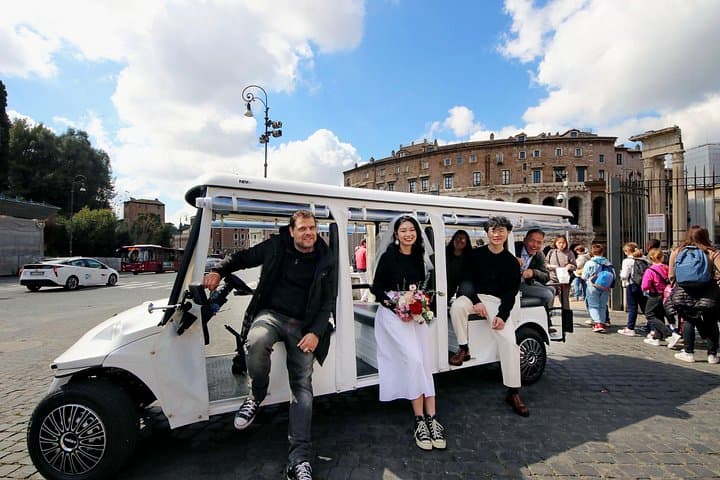 3-Hour Rome Golf Cart Tour: Vatican, Pantheon & Trevi by 7-Seater photo 3