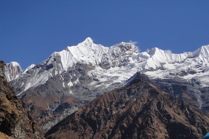 Annapurna Circuit Trek: 15-Day Thorong La High-Altitude Trek in Nepal photo 4