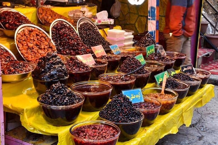 Shop Like a Local: Private 3-Hour Shopping Excursion in Luxor photo 6