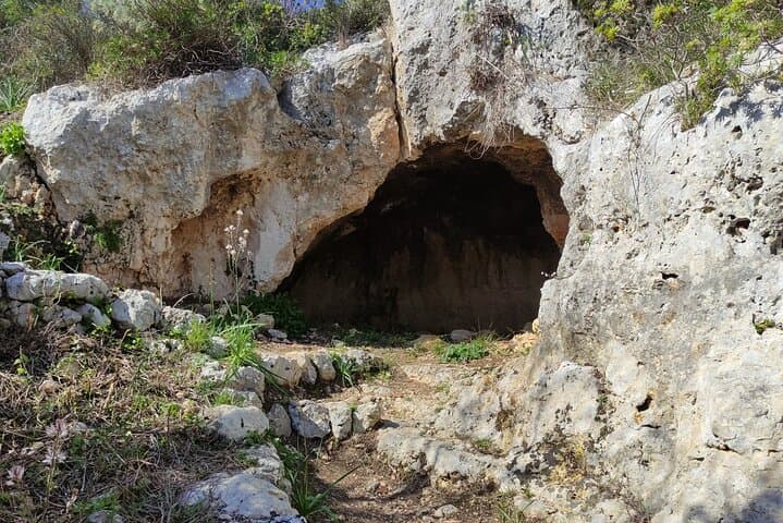 Hike Pantalica Archaeological Park: Guided Day Trip from Syracuse photo 6