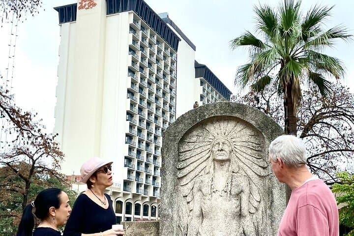 San Antonio Riverwalk Walking Tour: History, Sights & Practical Tips photo 6