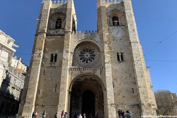 Full-Day Private Lisbon Tour: Jerónimos, Belém & Alfama in Comfort photo 6