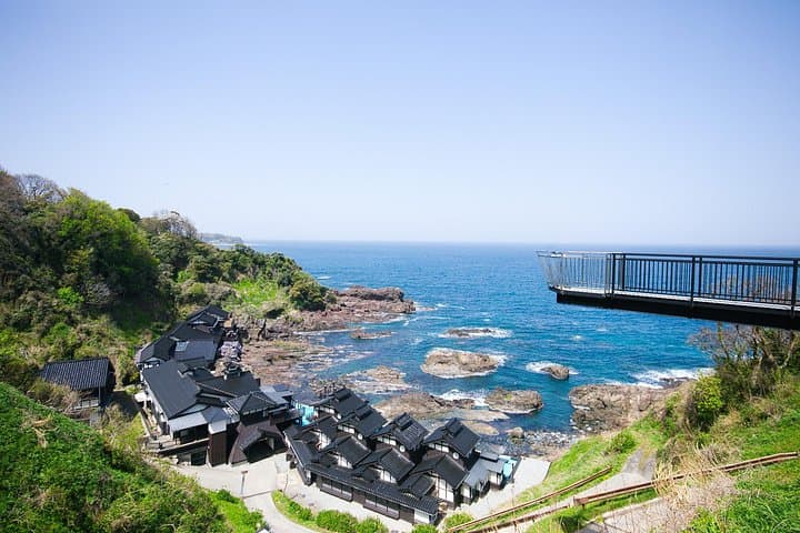 Private Suzu & Noto Photoshoot: Full-Day Professional Photography Tour from Kanazawa