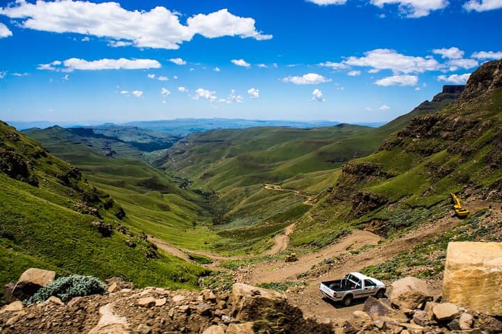 Sani Pass 4x4 Day Tour from Durban: Highest Pub, Basotho Village & Mountain Views photo 3