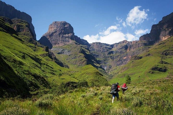 Drakensberg Day Trip from Durban: Howick Falls, Nelson Mandela Capture Site & Midlands Hike