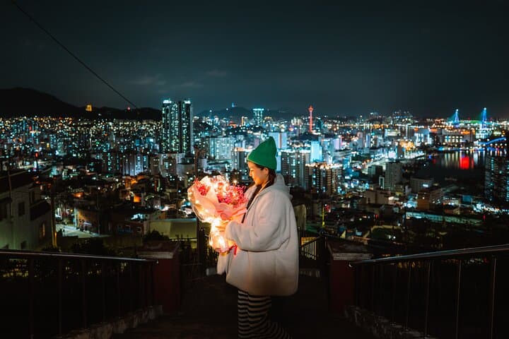 Busan Night Photo Tour: Small-Group Evening Photography Experience photo 5