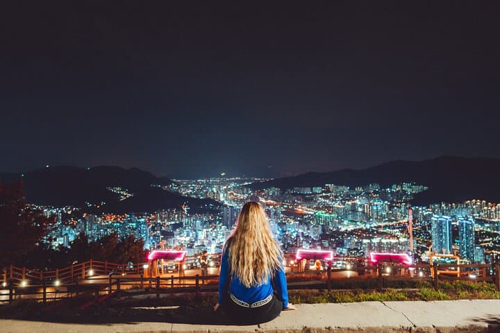 Busan Night Photo Tour: Small-Group Evening Photography Experience photo 6
