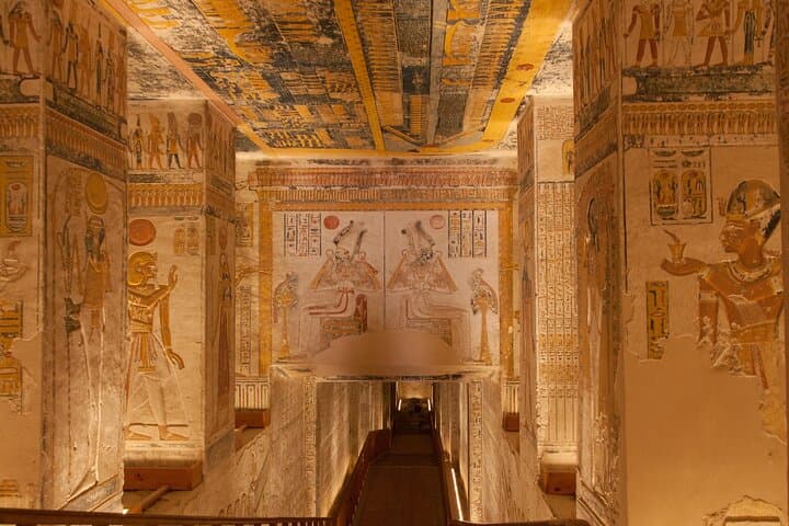 Two-Day Luxor Essentials: Temples, Tombs & Sunrise Balloons from Cairo photo 6