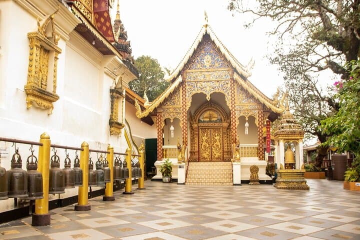 Doi Suthep & Wat Pha Lat Hike: Monk's Trail, Jungle Temple and Mountain Views photo 3