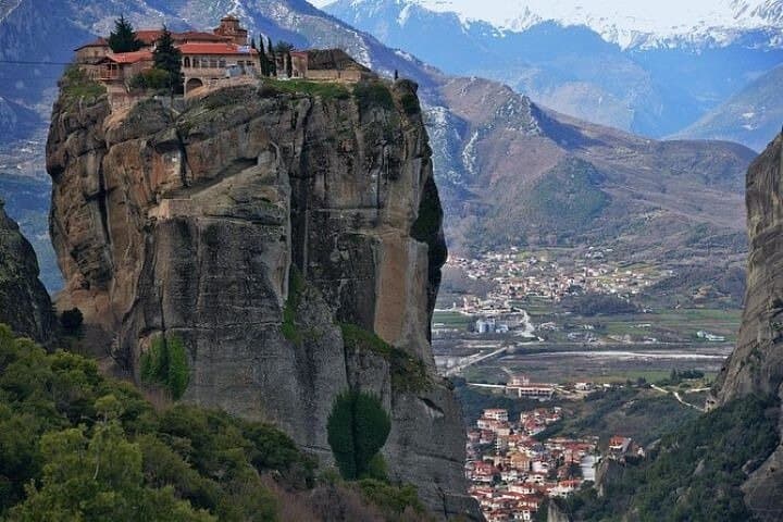 Athens to Meteora Full-Day Private Tour: Walk the Cliffside Monasteries photo 6