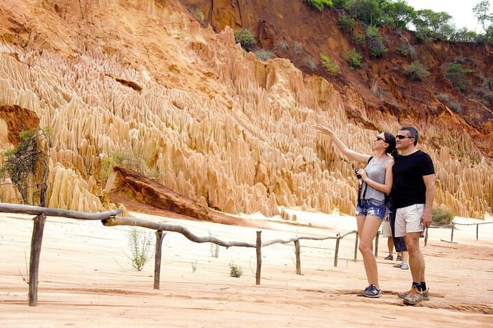 5-Day Northern Madagascar Adventure: Tsingy, Red Cliffs, Emerald Bays & Lemurs photo 5