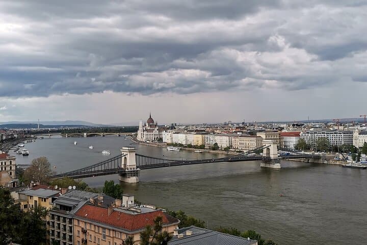 Budapest Highlights Private E‑Bike Tour: Top Sights in 4 Hours photo 4