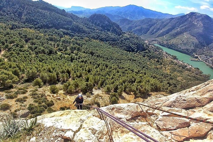El Chorro Private Climbing: 4.5-Hour Guided Sport Climb Near Málaga