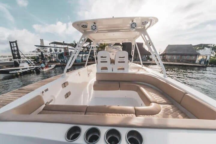 Private 34ft Luxury Boat Rental in Cartagena — Day Charters to Rosario & Playa Blanca photo 2