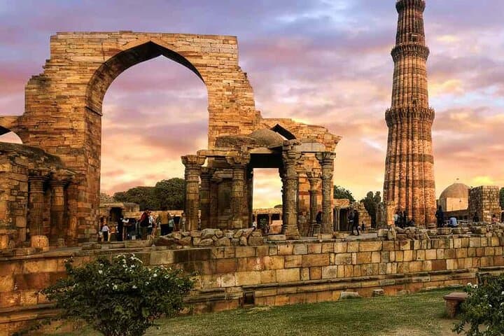 5-Day Golden Triangle Tour: Delhi, Agra & Jaipur Cultural Highlights photo 1