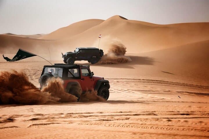 4x4 Dune Bashing & Sandboarding in Thumamah Desert — Riyadh Adventure (4–6 hrs) photo 5