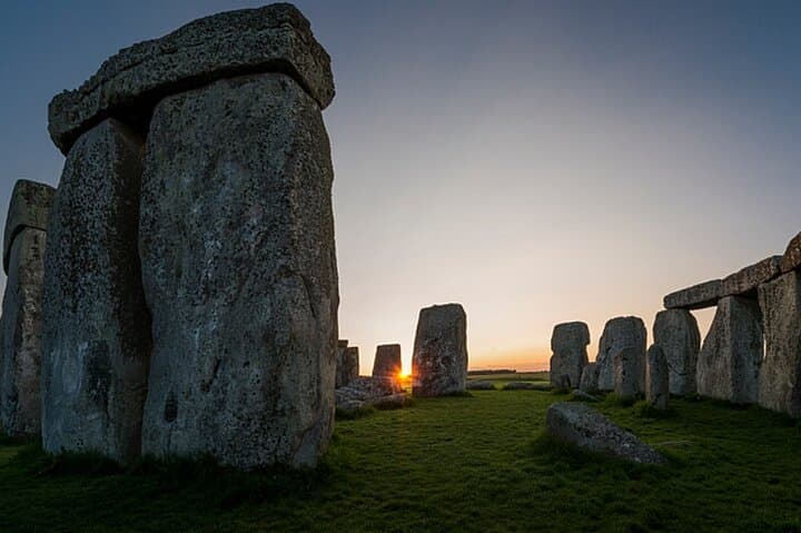 Stonehenge Special Access Evening Tour: Inside the Circle After Hours photo 2