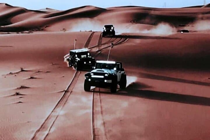 4x4 Dune Bashing & Sandboarding in Thumamah Desert — Riyadh Adventure (4–6 hrs) photo 4