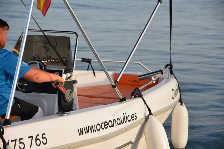 Rent a Motorboat in Malaga — No‑License Boat Hire on the Costa del Sol photo 4