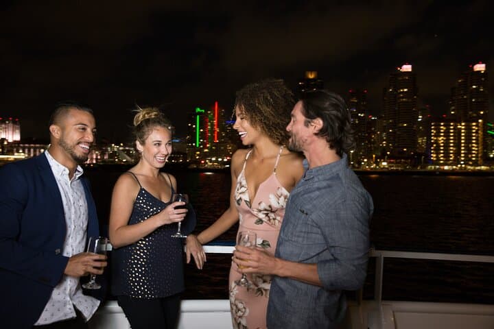 San Diego Signature Dinner Cruise: Skyline Buffet & Nighttime Bay Views photo 2