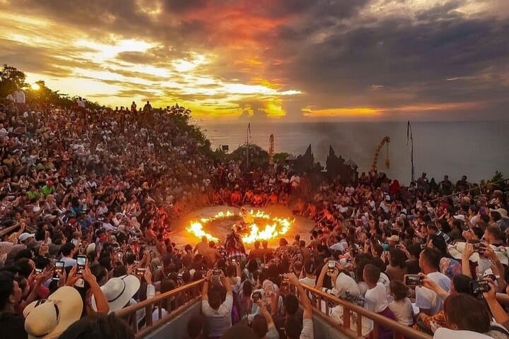 Uluwatu Temple & Kecak Fire Dance Sunset Tour with Private Car photo 6