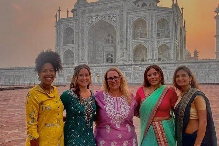 Day Trip to the Taj Mahal from Chennai: Private Transfer, Entrances & Lunch photo 2