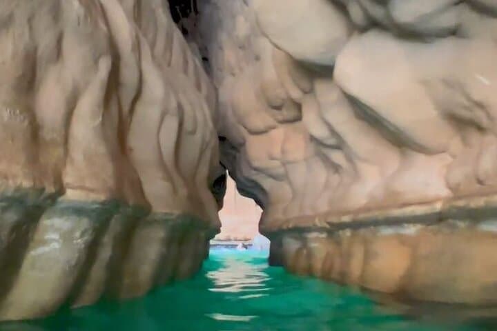Overnight Wahiba Sands & Wadi Shab: Desert Dunes, Wadi Pools and Bedouin Camp Experience photo 5
