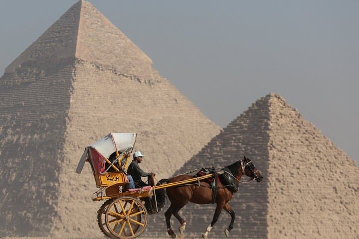 Private Day Tour: Pyramids of Giza, Great Pyramid & Sphinx Experience photo 5