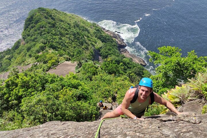 Half-Day Hiking and Climbing Adventure at Sugarloaf Mountain, Rio de Janeiro photo 4