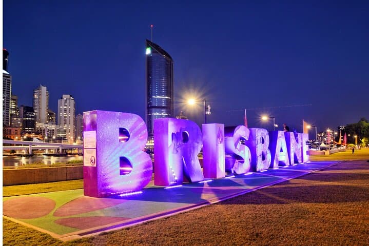 Private Custom Walking Tour of Brisbane with Local Guide photo 2