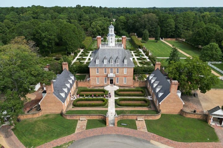 Colonial Williamsburg Trivia Walk: Self-Guided Scavenger Hunt Through History photo 6