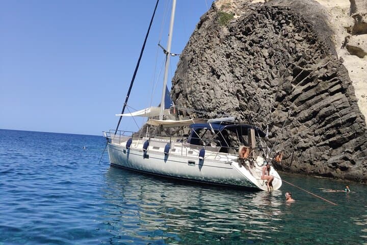 Sailing Kleftiko from Adamas: Milos Oneiro Semi-Private West Coast Cruise