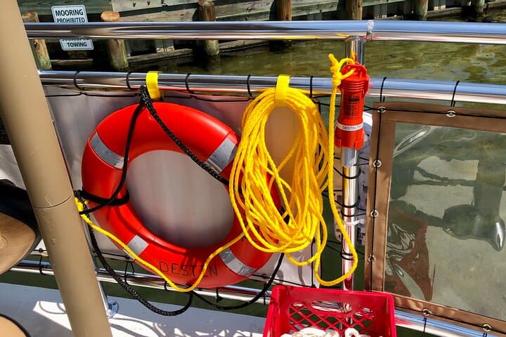Private Tiki Cruise to Crab Island from Destin photo 5