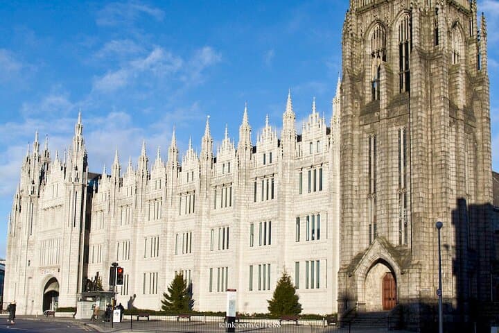Discover Aberdeen in Two Hours: Private Highlights Walking Tour photo 3