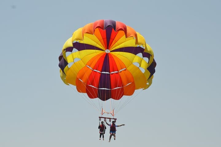 Hurghada Parasailing: Soar 40–50m Above the Red Sea for Coastal Views photo 4