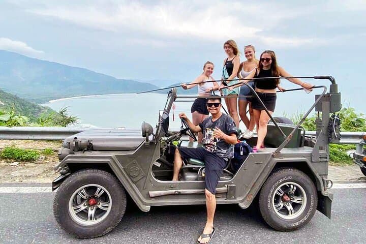Scenic Jeep Transfer from Hue to Hoi An via Hai Van Pass