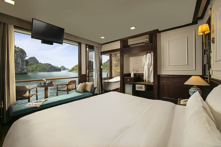 2-Day Halong Orchid Cruise: Lan Ha & Ha Long Bay Overnight with Kayaking photo 3