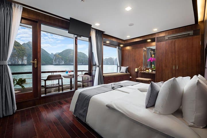 Gloria Classic 3-Day Lan Ha & Halong Bay Cruise — 2-Night Overnight Experience photo 5